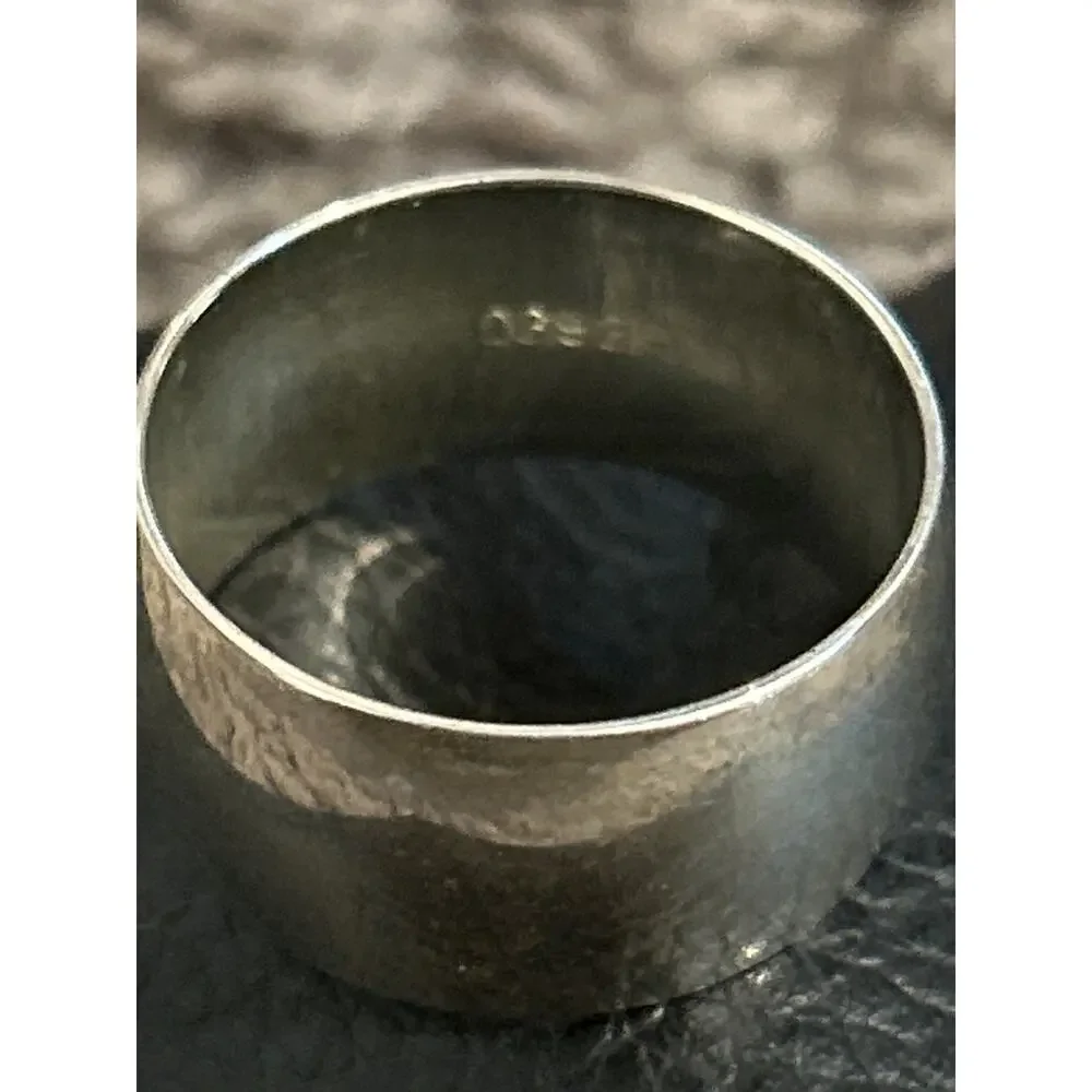 Large Silver Banded 925 Ring - mens size 11